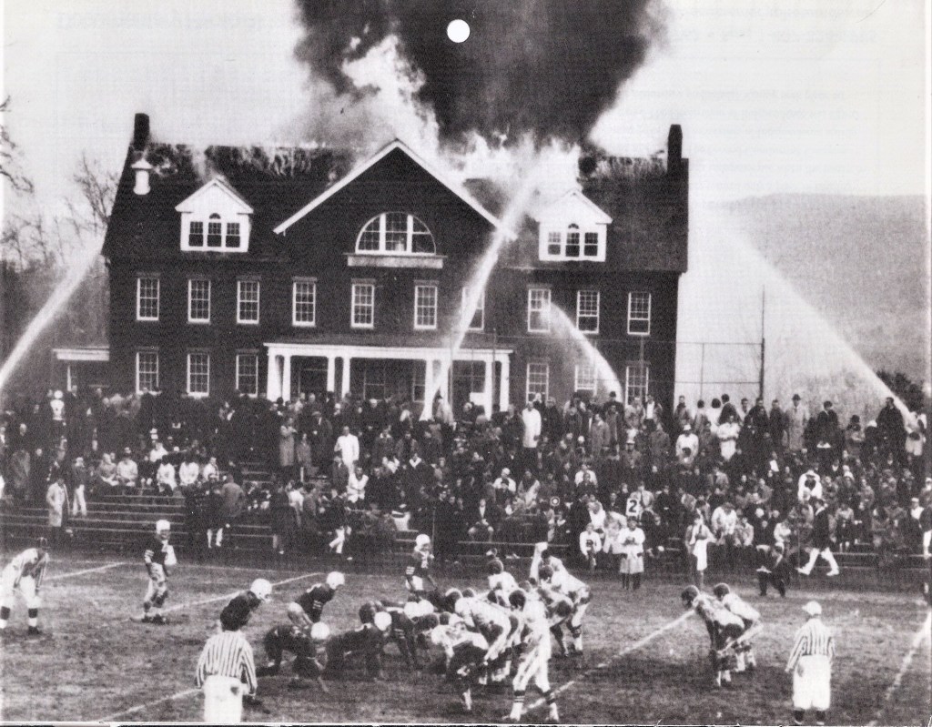 This image has an empty alt attribute; its file name is go-24-photo.jpg