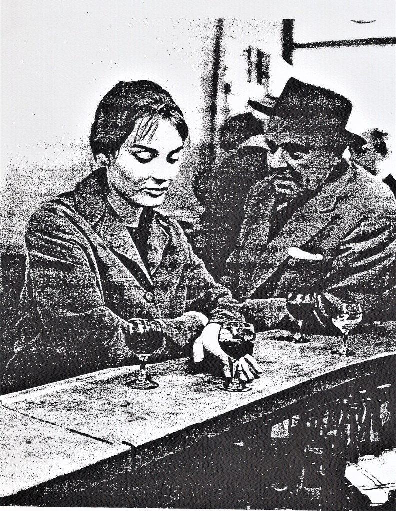 This image has an empty alt attribute; its file name is go-26-photo-man-woman.jpg